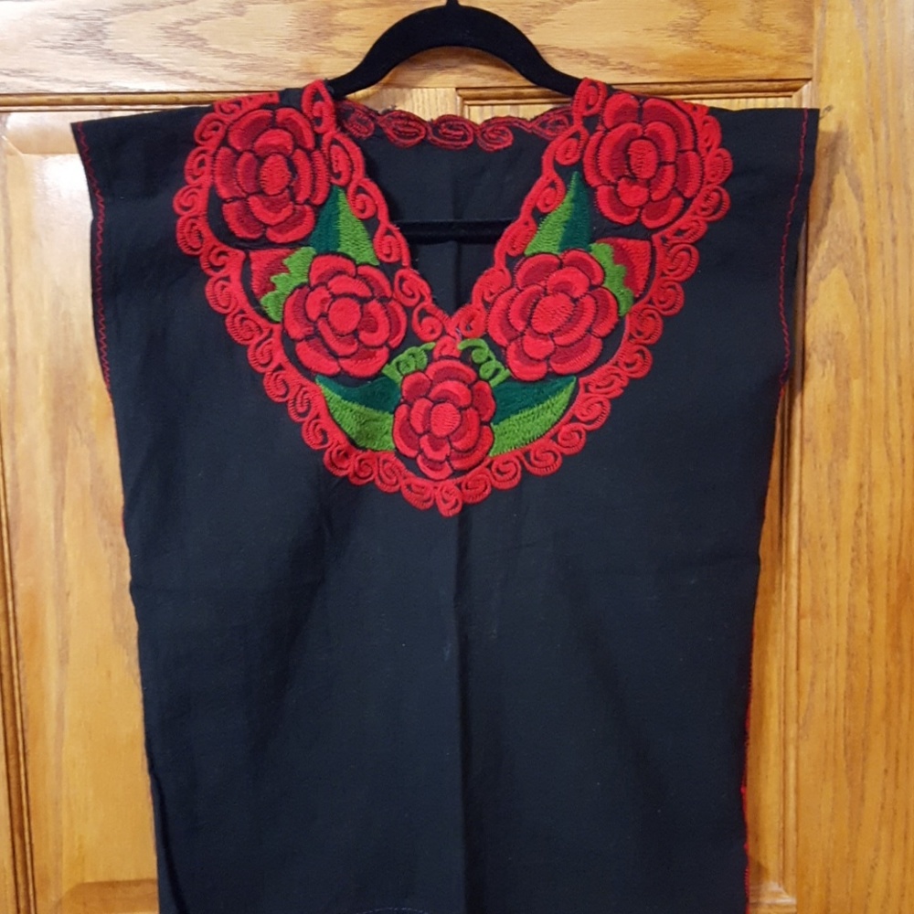 Embroidered floral peasant top